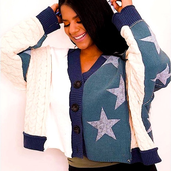 🆕🌿💙POL: V-Neck Star Knit Twisted Cardigan SMALL - Picture 3 of 7